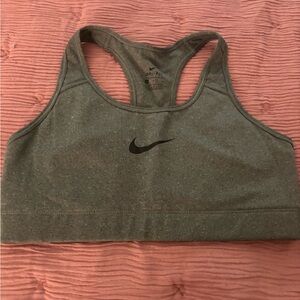 Nike sports bra padded